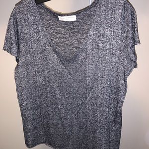 V neck grey short sleeve shirt